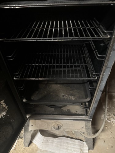 Camp Chef Smoke Vault 24 Propane Smoker